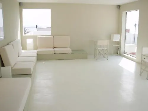 Hotel Cesar Vilanova i la Geltrú 3*,